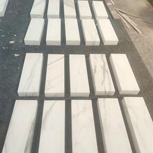 Caldia Altar Marble Cubestone